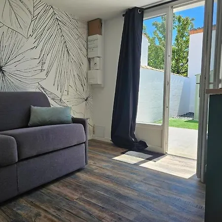 Petite Maisonette Tout Confort Holiday home